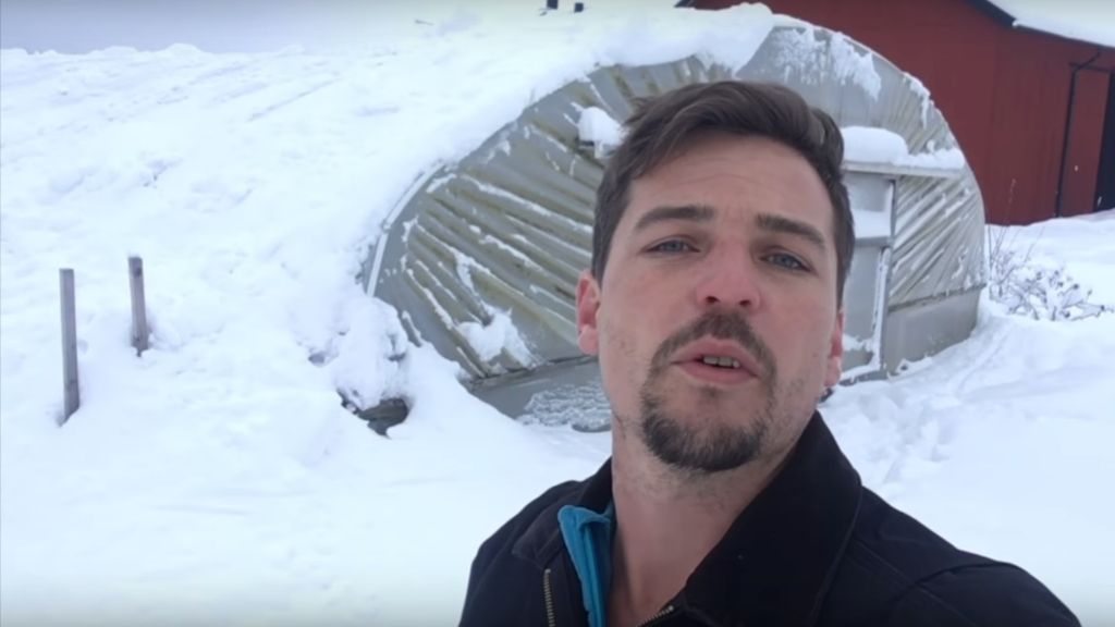 POLYTUNNELS AND SNOW