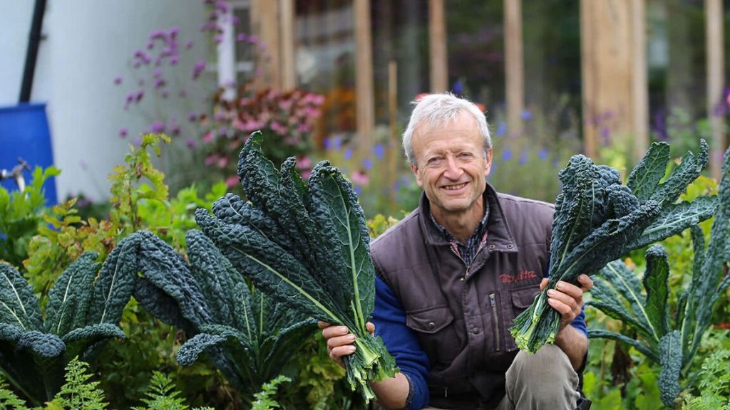 FARM LIKE A HERO EXPERIENCE: CHARLES DOWDING